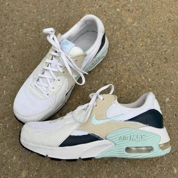 Nike Air Max Excee Shoes Women’s 9 White Glacier Blue Sneaker Active Gym Walking - Picture 4 of 8